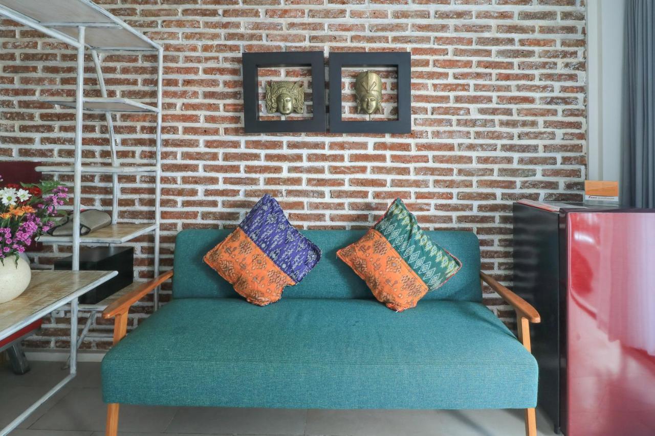 Base Guest House Canggu  Bagian luar foto